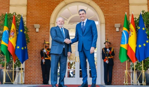Lula conversa com presidente do Governo da Espanha sobre acordo do Mercosul e UE