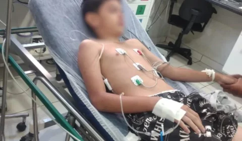 Menino ‘obrigado’ a comer lagartixa é internado pela 3° vez; confira