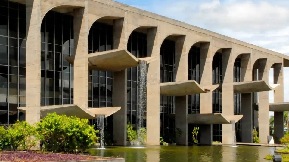 Ministério da Justiça muda regras de acesso de pessoas à sede