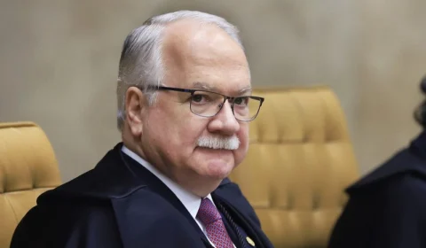 Fachin vota contra ação que contesta aumento de poderes do TSE