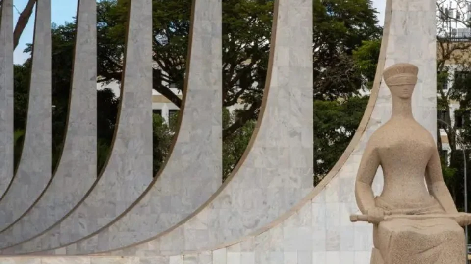 STF suspende ordem para Governo do AM pagar R$ 22 milhões a plano de saúde