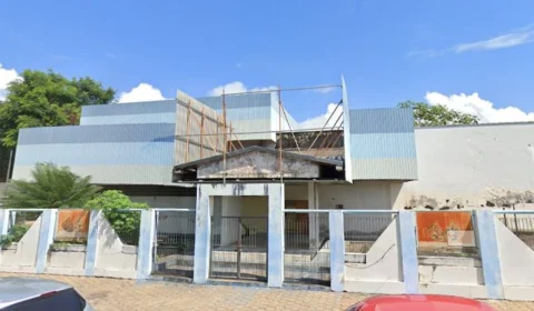 Teatro Carlos Gomes será reformado após 15 anos abandonado