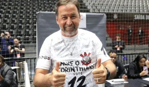 Augusto Melo vence eleição e é novo presidente do Corinthians