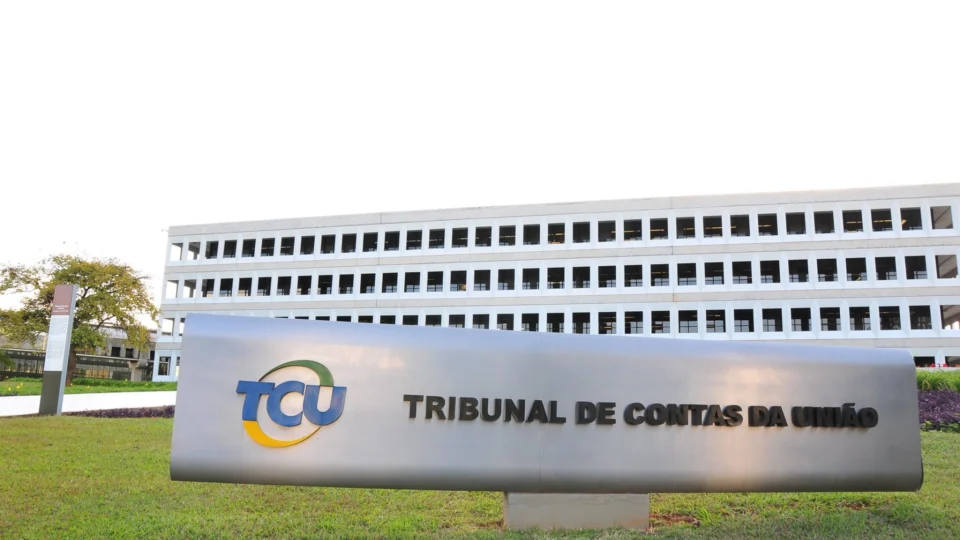 TCU dá prazo para BB e Caixa divulgarem gastos com publicidade desde o governo de Bolsonaro