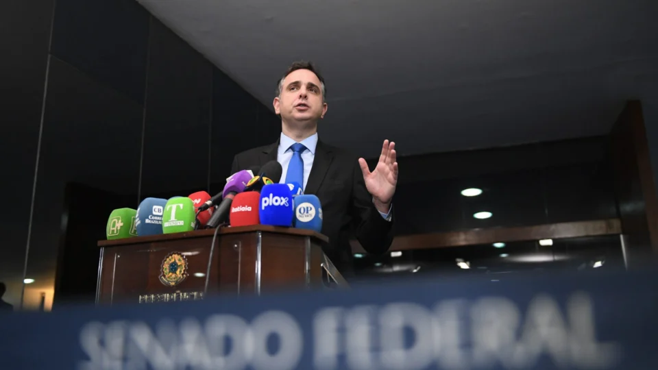 Senado começa esforço para votar indicação de autoridades e pauta econômica