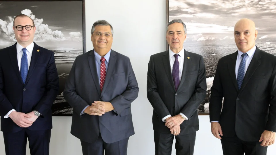 Flávio Dino assume cargo no STF só em fevereiro de 2024