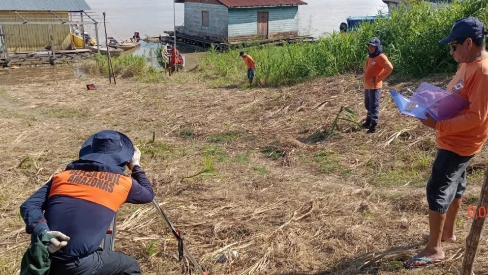 Tonantins: Defesa Civil instala nova estação de monitoramento de nível dos rios
