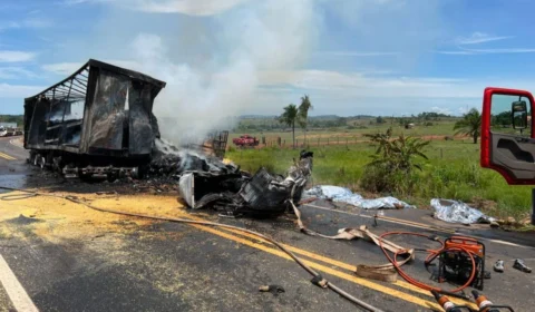 Três pessoas morrem após colisão de caminhão com ônibus em Rondônia