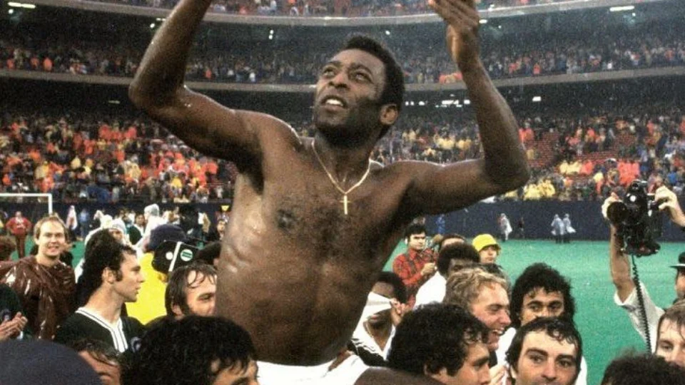 Comissão do Esporte na Câmara discute criação do Dia do Rei Pelé em data do milésimo gol