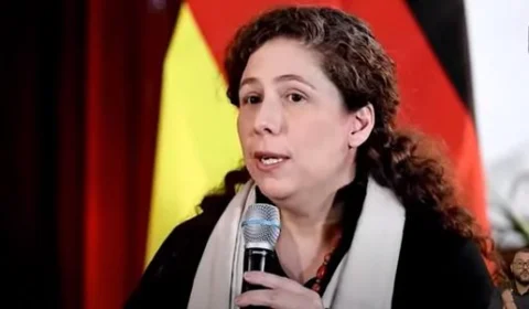 Ministra não descarta possibilidade de greves dos servidores