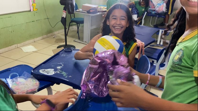 Campanha Papai Noel dos Correios entrega brinquedos na Zona Rural de Boa Vista-RR