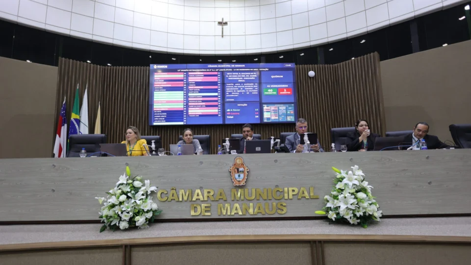 Vereadores de Manaus aprovam LOA 2024 com orçamento de R$ 9 bilhões