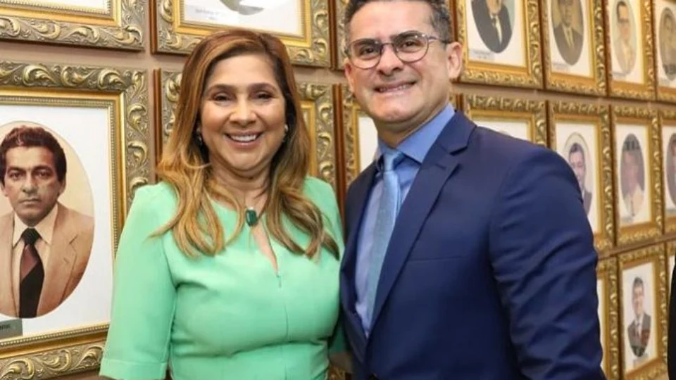 Nem Fundeb e nem concurso: secretária irmã de David Almeida descarta promessa do prefeito de Manaus 