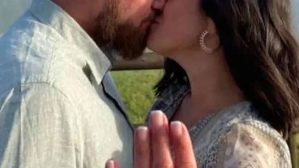 Homem que ficou viúvo no dia do casamento vive disputa judicial com sogra