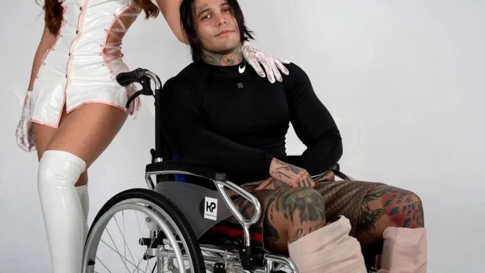 Influenciador gasta mais de R$ 800 mil em cirurgia para ficar mais alto