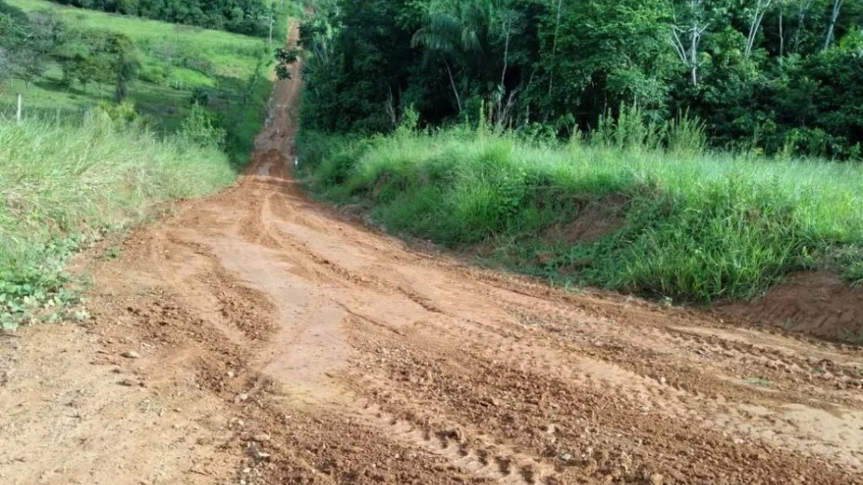 Trabalhador rural é encontrado morto com tiro no peito em ramal no AC