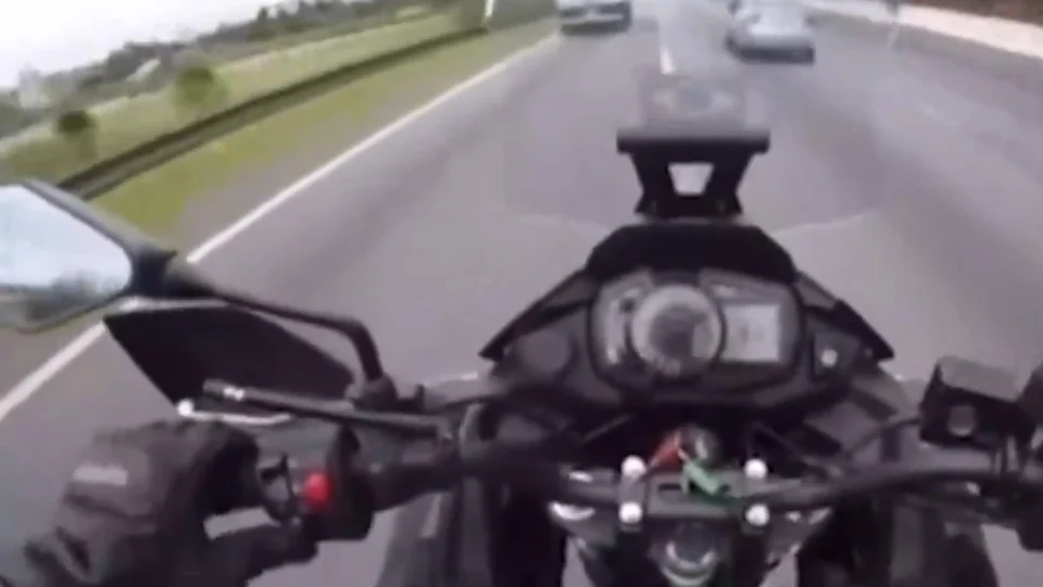 VÍDEO: ‘Você vai morrer, desgraçado’, ameaça assaltante em roubo a 140km/h, em SP