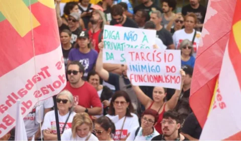 Corrente do PT se reúne para planejar estratégias de oposição a governo Tarcísio