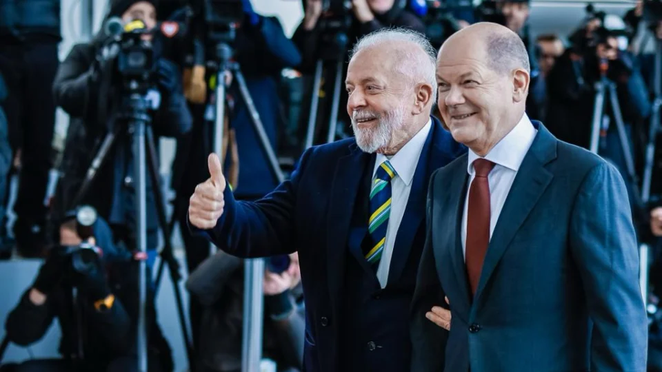 Na Alemanha, presidente Lula assina Declaração Conjunta de Intenções
