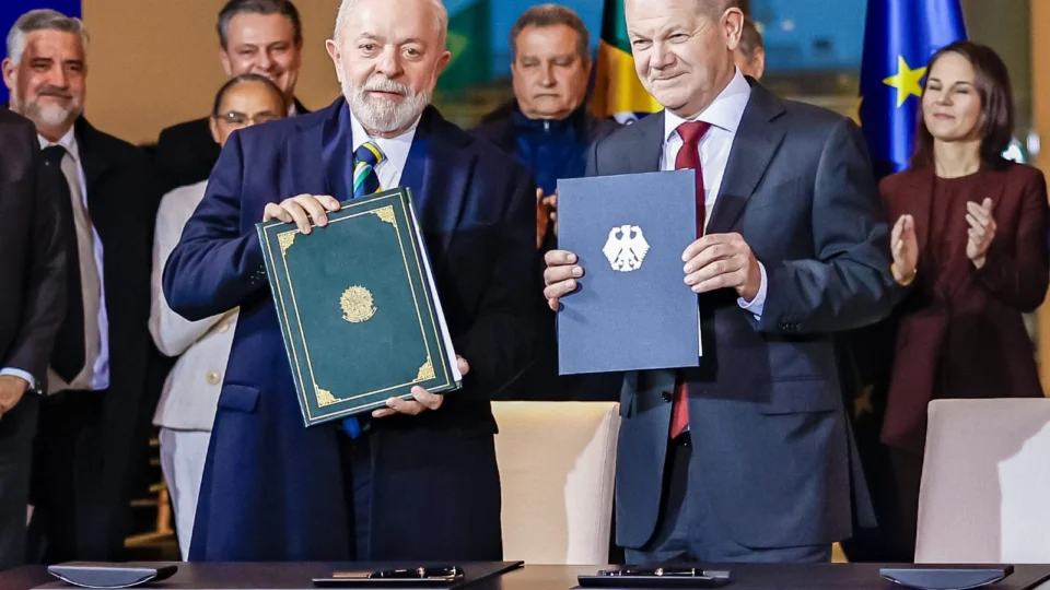 Lula diz que quer zerar desmatamento na Amazonia até 2030