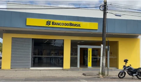 Como fica o expediente bancário no final de ano?