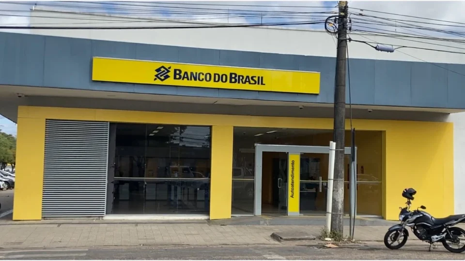 Como fica o expediente bancário no final de ano?