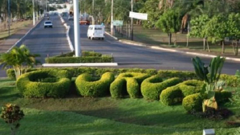 Gurupi-TO assina contrato para retorno do transporte coletivo na cidade