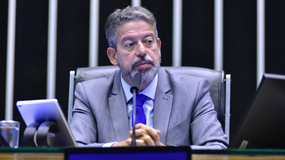 Reforma Tributária deve ser analisada nesta sexta-feira (15)