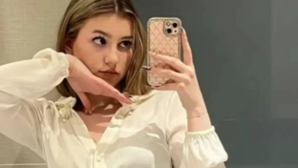 Jovem britânica leiloa virgindade por R$ 6,2 milhões a ‘político misterioso’