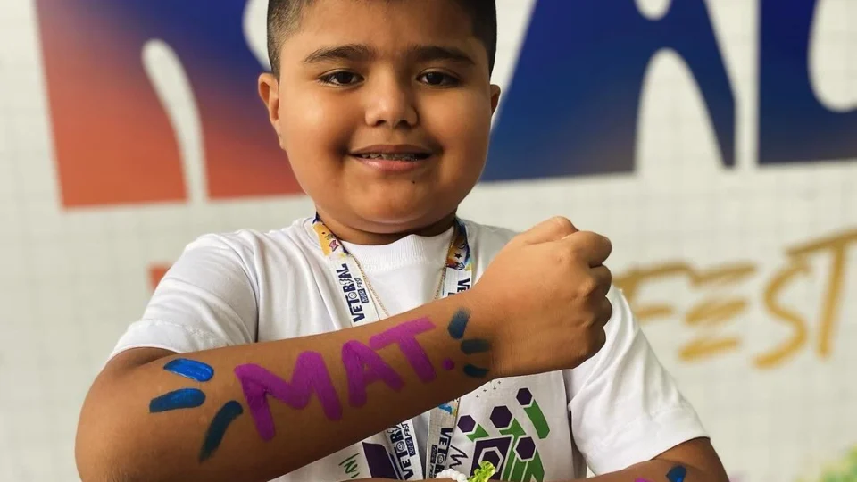 Regra editalícia ‘barra’ pequeno gênio aprovado no vestibular da UEA; entenda