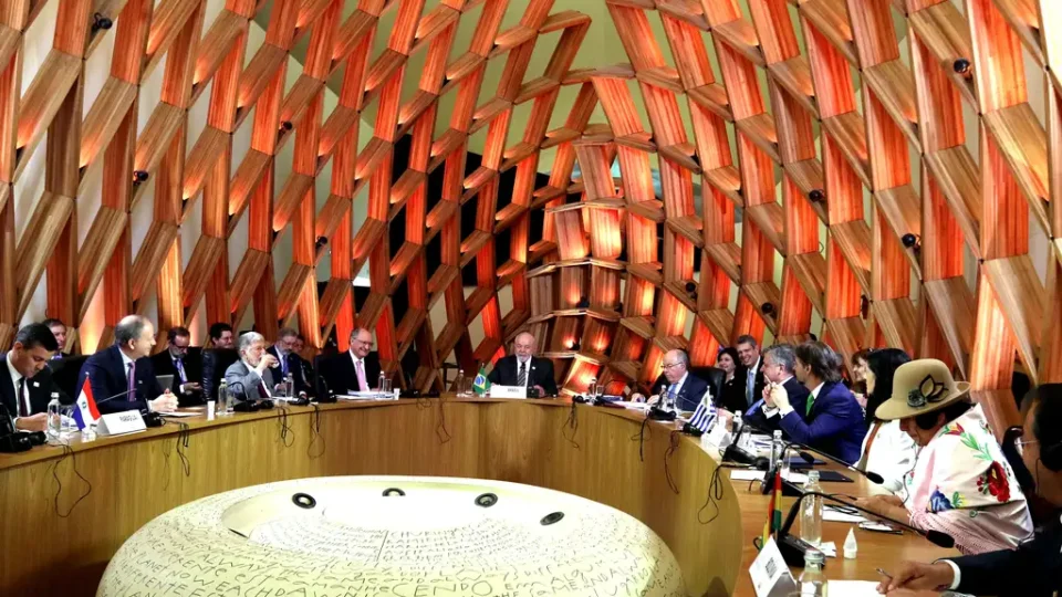 Mercosul e Singapura assinam acordo de livre comércio