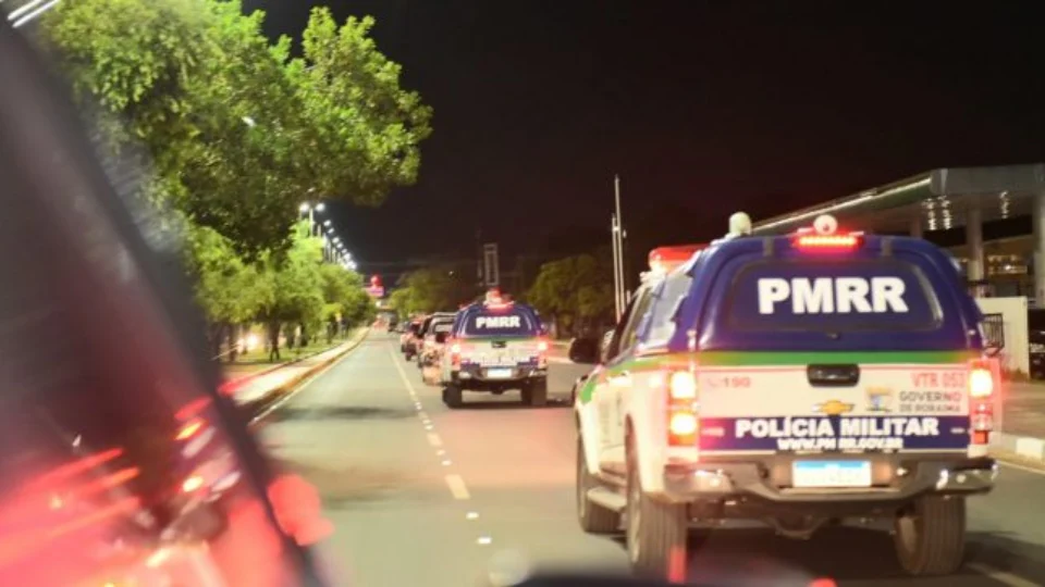 Motorista embriagada capota carro após dormir ao volante em Boa Vista