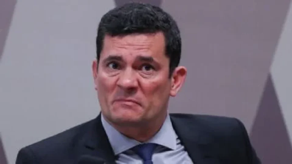 Sérgio Moro comete mais uma gafe com a língua portuguesa
