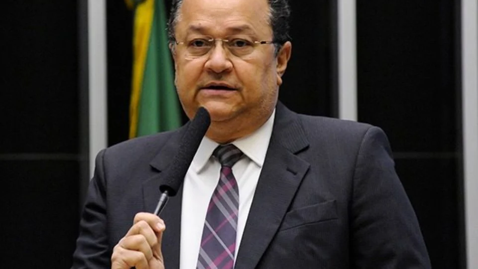 Julgamento de cassação do deputado federal Silas Câmara acontece nesta quarta no TRE-AM