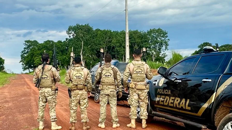 PF investiga armazenamento de pornografia infantil no Acre