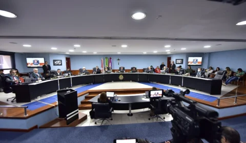 TCE-AM determina que ex-presidente da Câmara de Rio Preto da Eva devolva R$ 1,1 milhão