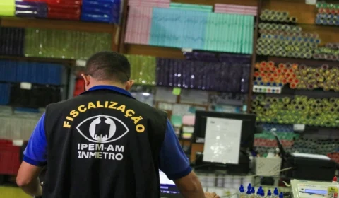 Ipem-AM apreende quase 4 mil artigos escolares irregulares em Manaus