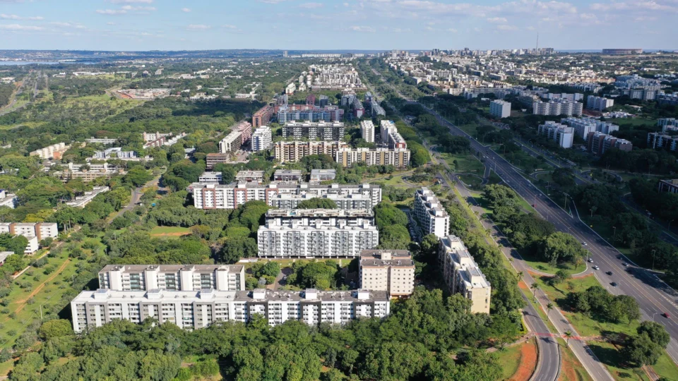 Câmara vai gastar R$ 99 milhões em reforma de apartamentos funcionais