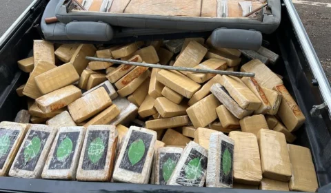 Agente da PRF é preso com 300 kg de cocaína e crack em SP