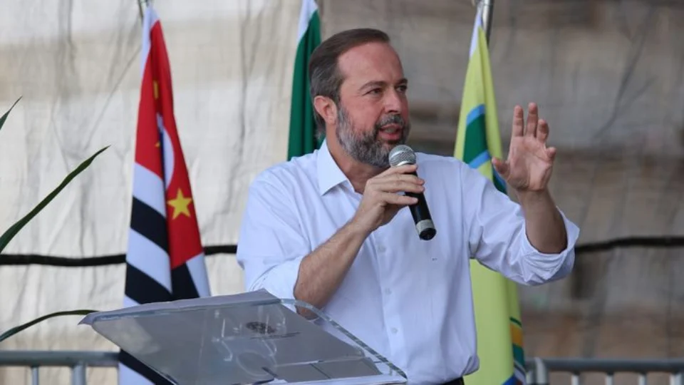 ‘Ano desafiador’, diz Silveira sobre o trabalho da pasta de Minas e Energia