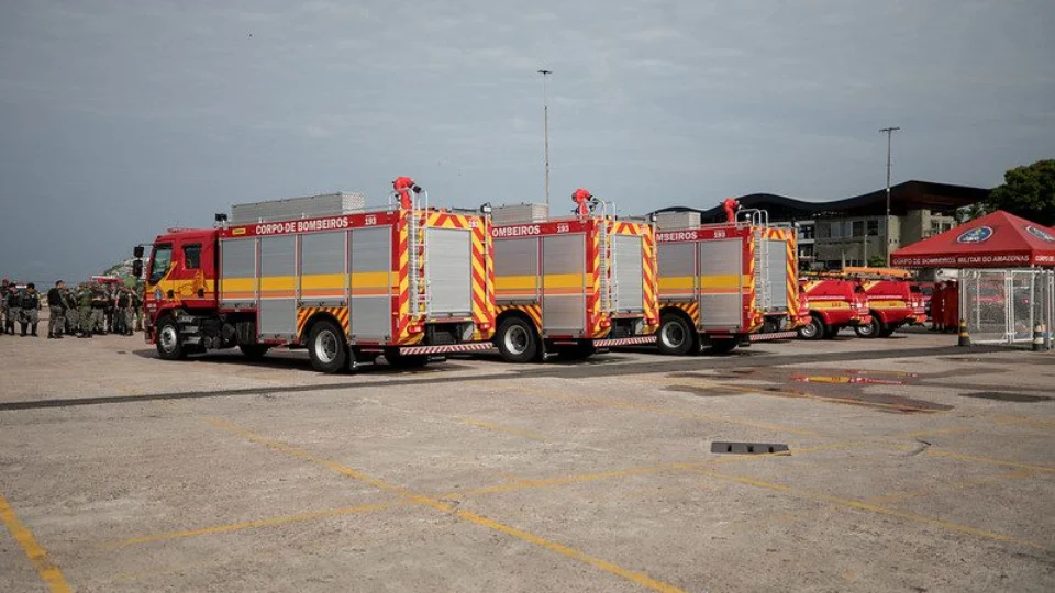 Verão Amazônico: bombeiros recebem nova frota com 15 viaturas no AM
