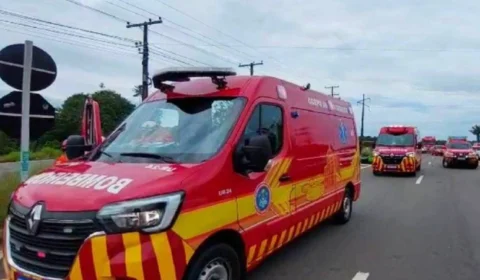 Em RR: Pedestre para no meio da Avenida Venezuela e causa acidente