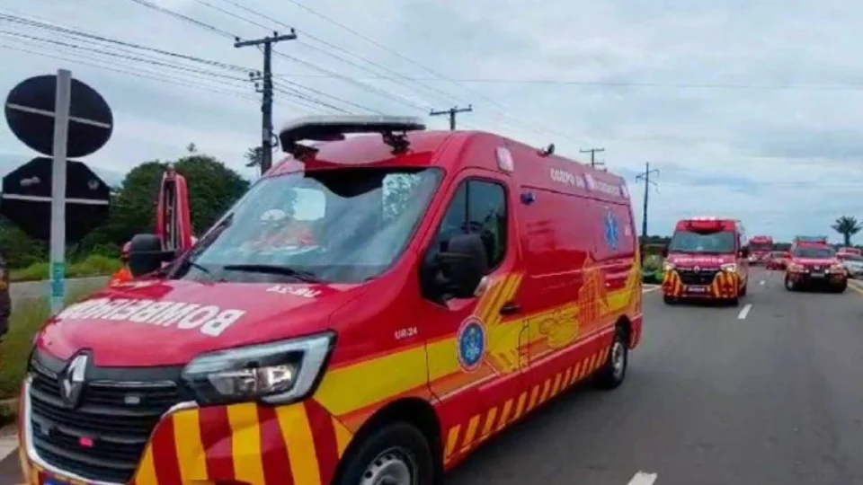 Em RR: Pedestre para no meio da Avenida Venezuela e causa acidente