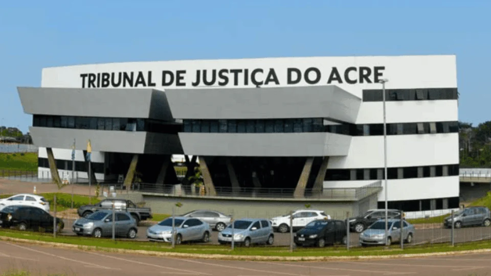TJAC lança concurso público com 91 vagas e salários de até R$ 7 mil