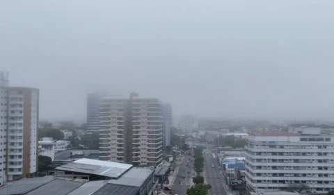 VÍDEO: Manaus amanhece sob forte neblina nesta quinta-feira (11)