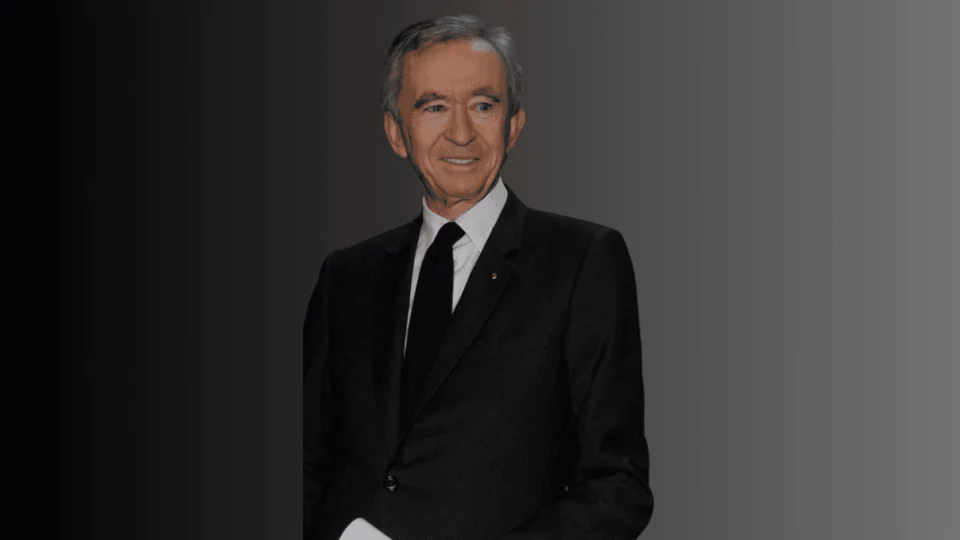 Bernard Arnault ultrapassa Elon Musk e se torna a pessoa mais rica do mundo