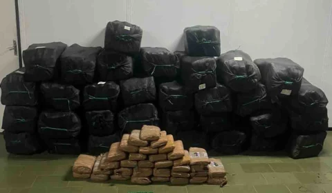 VÍDEO: Exército apreende 750 kg de drogas na véspera do Natal no AM