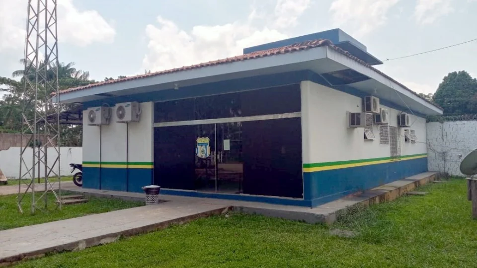 Homem é preso por estuprar enteada de 10 anos em Codajás