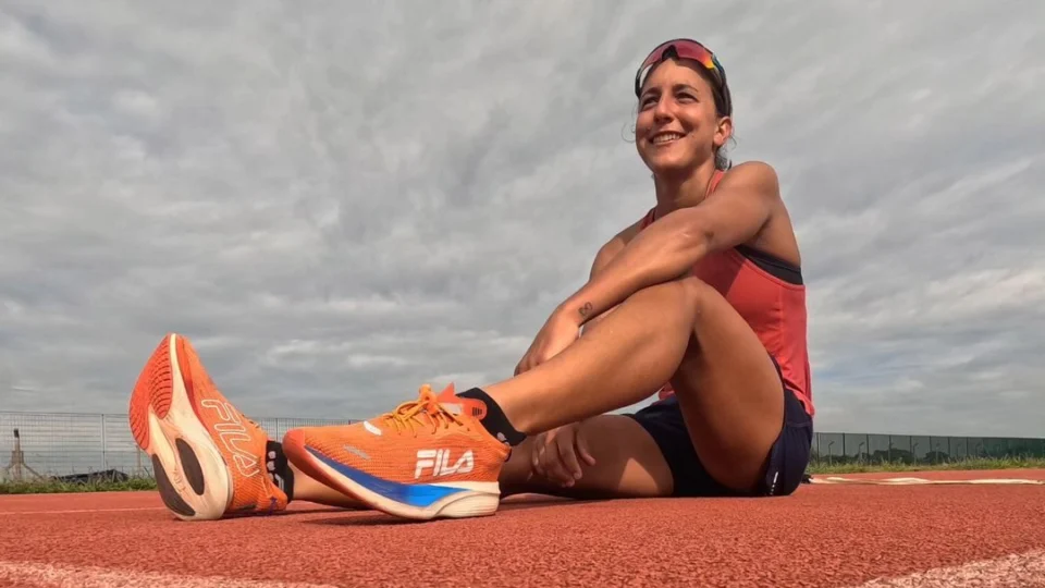 Triatleta Luisa Baptista apresenta ‘evolução satisfatória’ após atropelamento em treino