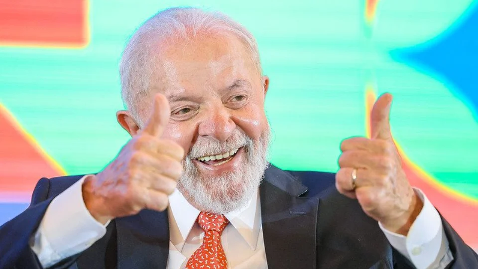 Presidente Lula nomeia substituto de 02 da Abin  